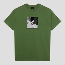  Pass~Port Pub Dog Tee - Grassy Green - Medium