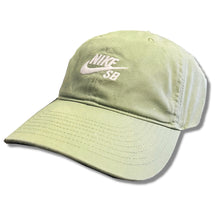  Nike SB Club Cap - Oil Green/White - M/L